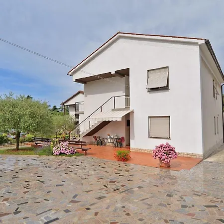 Appartement Fuer 2 Personen Ca 30 Qm In Pula-fondole, Istrien Istrische Riviera *